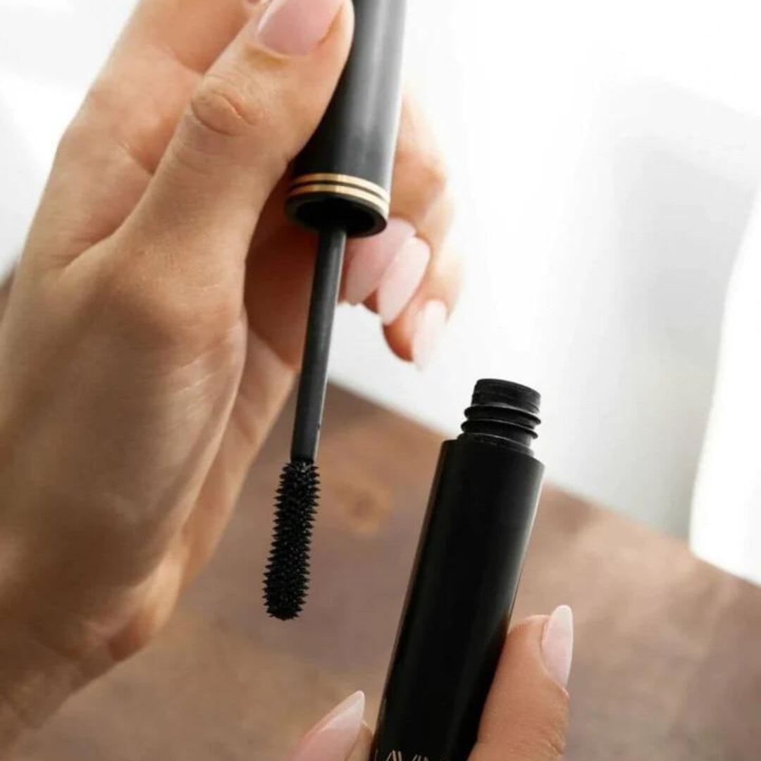 Guide – Sådan lægger du en let og naturlig sommer makeup