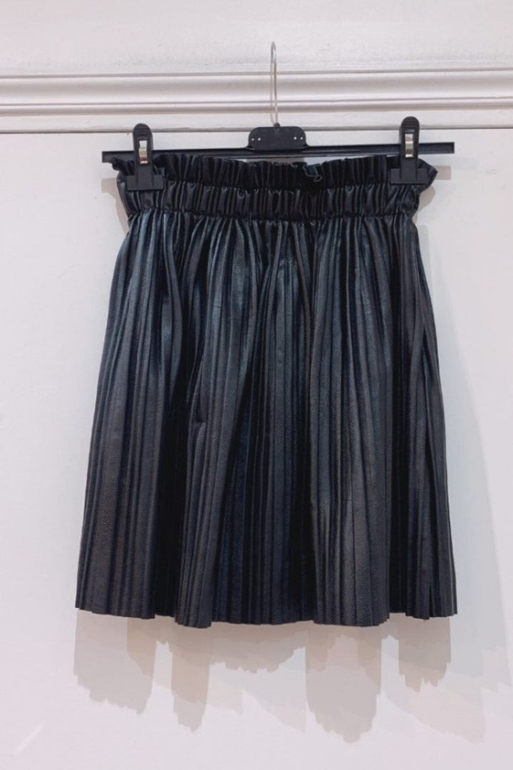 A-bee - Faux Leather Pleated Skirt 3399 - Black Nederdele 