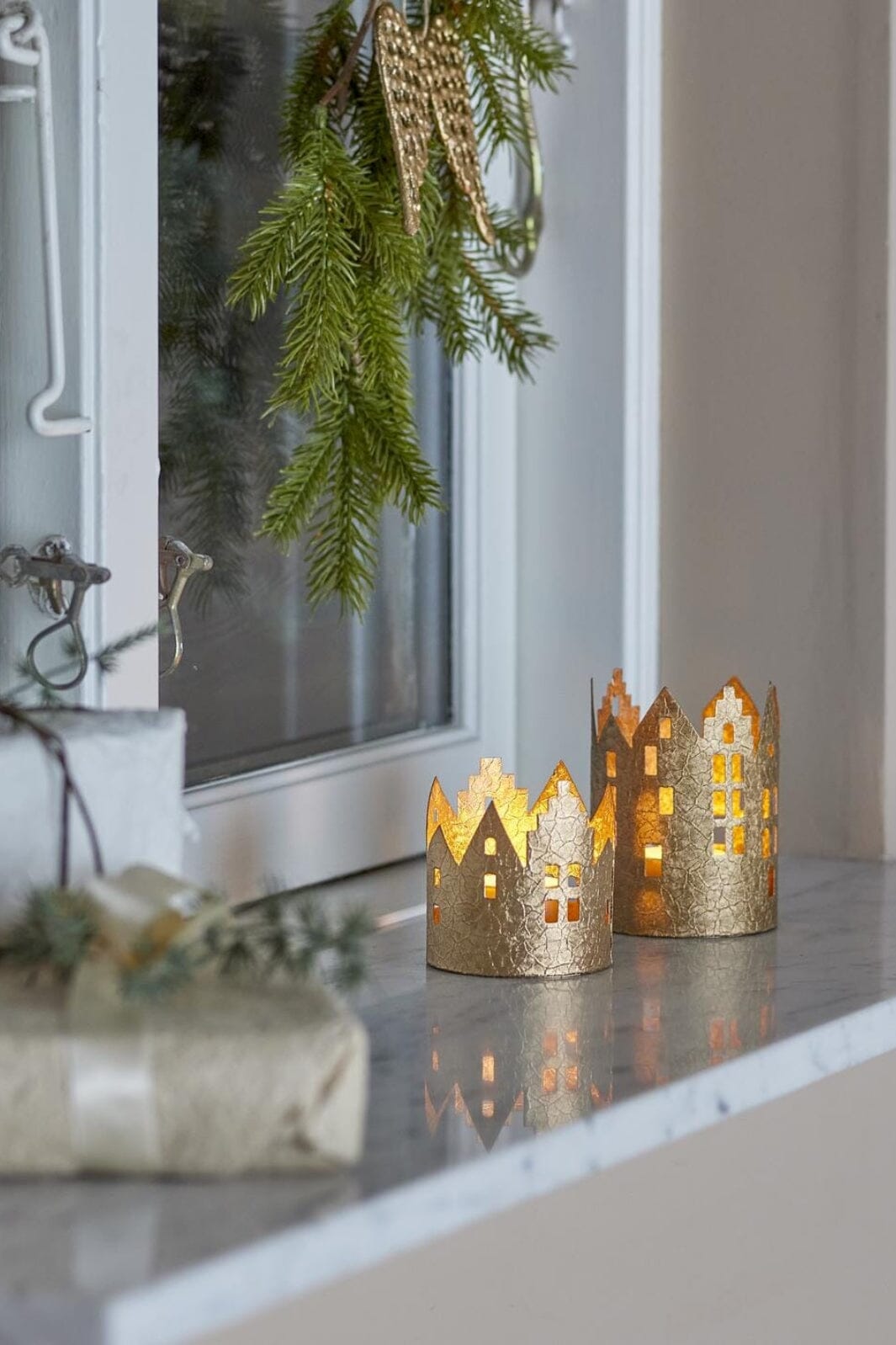 Bloomingville - Nille Fyrfadsstage, Guld, Metal 82068340 - Gold Interiør