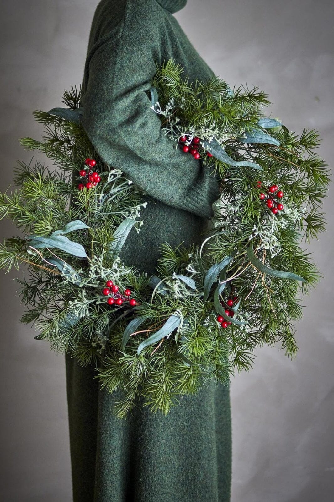 Bloomingville - Pine Krans, Grøn, Kunstige Blomster 82072344 - Green Interiør