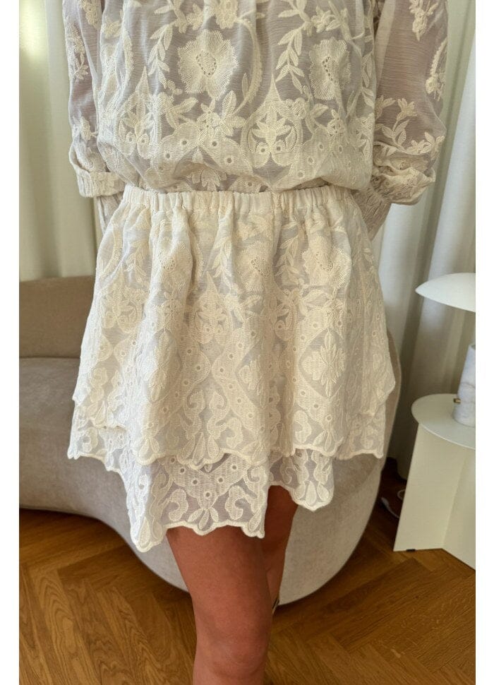 BYIC - Ellinoric Lace Mini Skirt - vw Vintage White Nederdele 