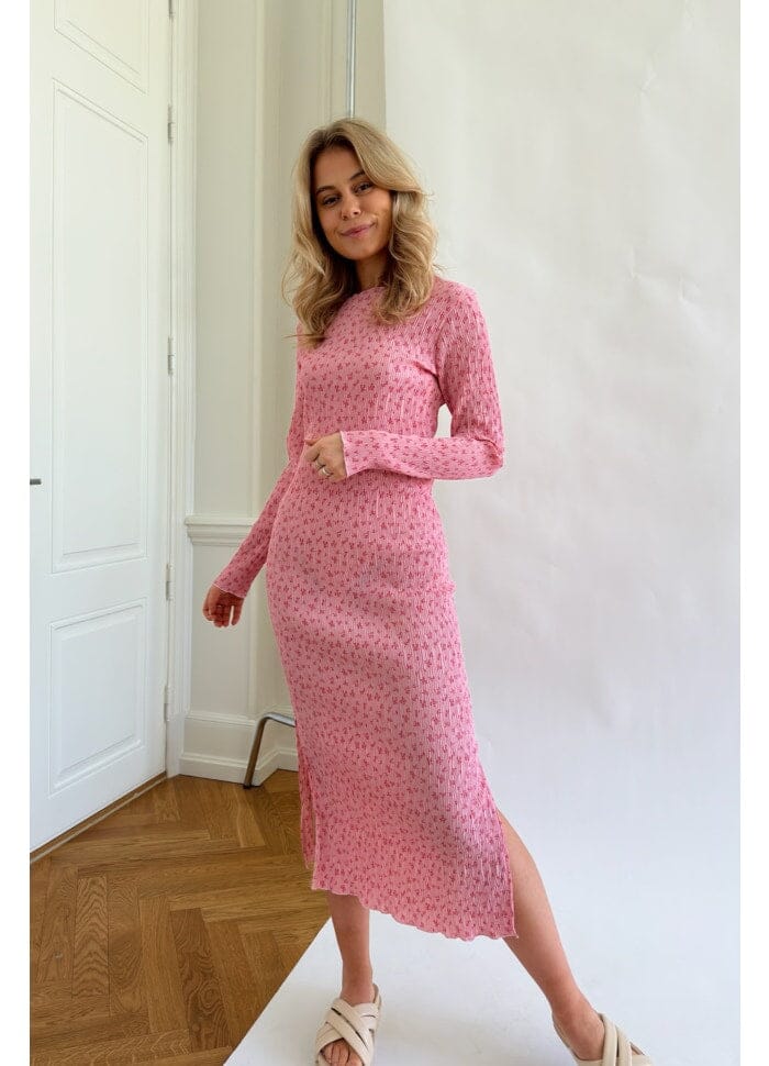 Forudbestilling - BYIC - Odaic Dress - ptb Pink Tiny Blossom Kjoler 