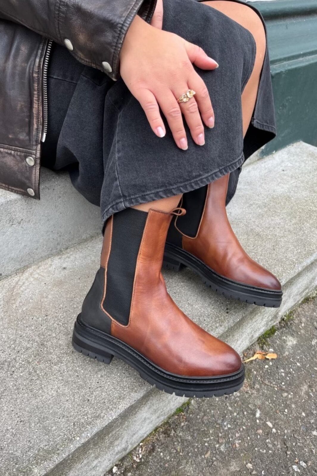 Forudbestilling - Copenhagen Shoes - It'S A Kind Of Magic - 0231 Cognac/Black/Brown Støvler