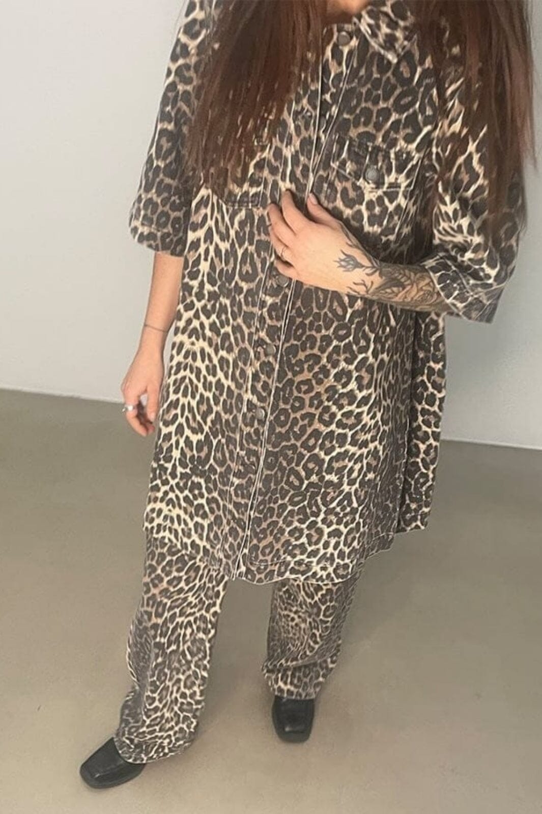 Mira-M Kjole - Leopard Mist