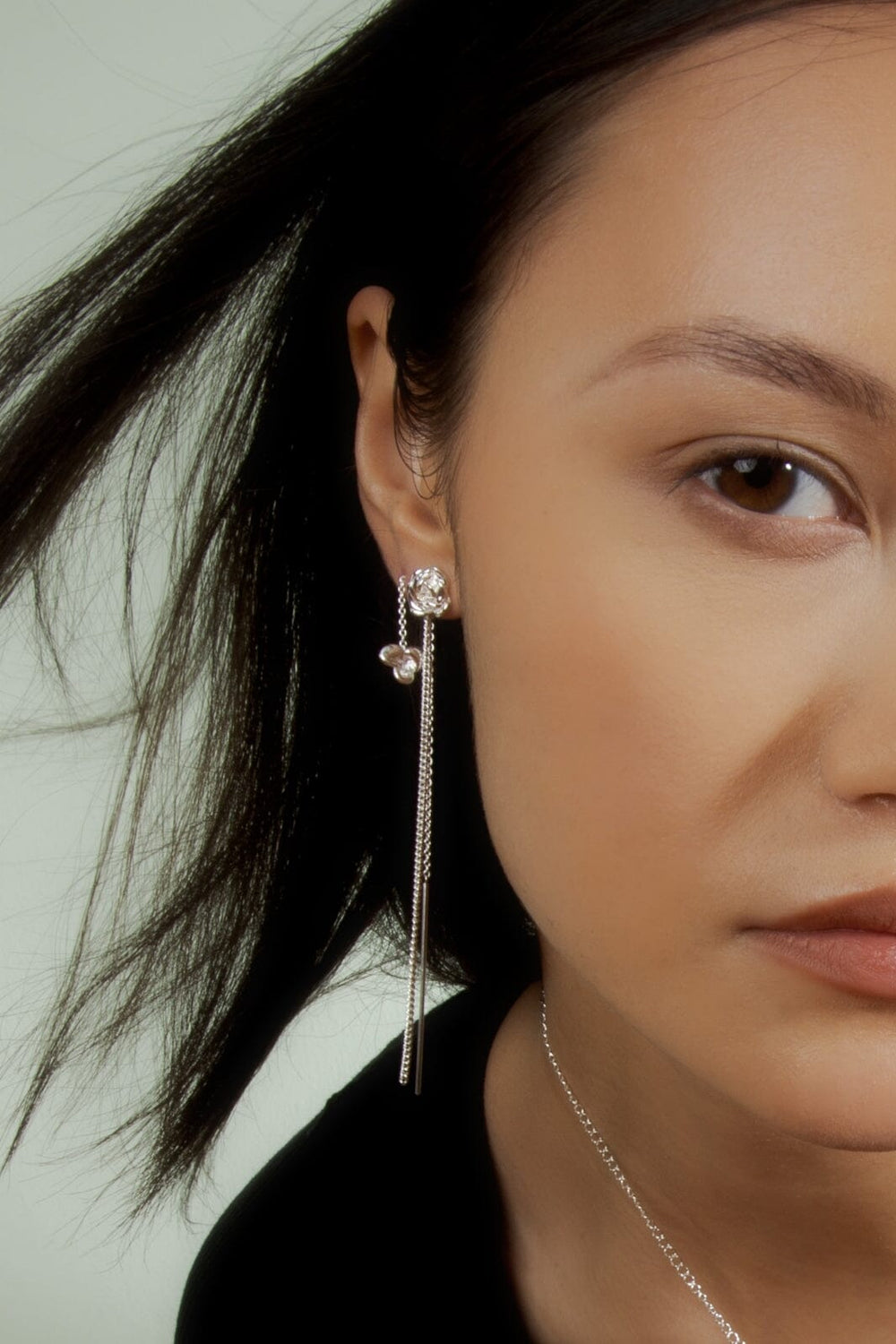 Forudbestilling - Jane Kønig - Rose Chain Stud - Forsølvet Øreringe