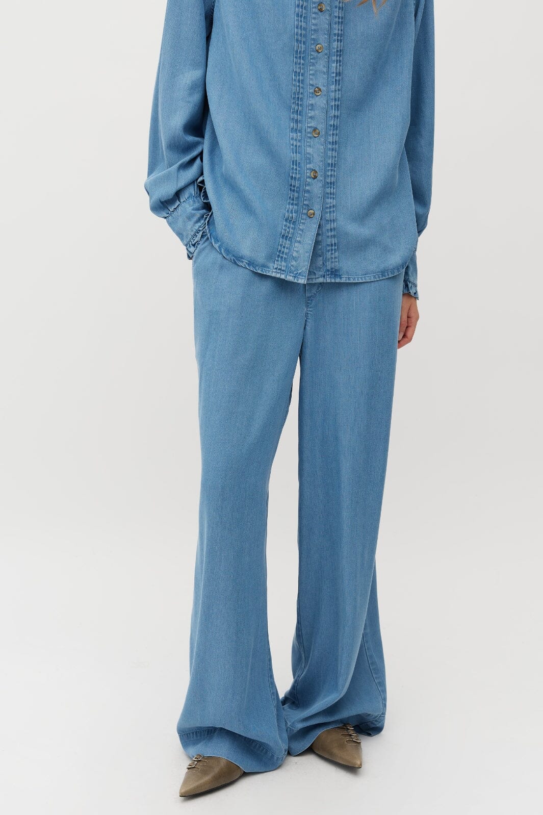 MbyM - Asaka-M 58649566 - S98 - Blue Soft Wash