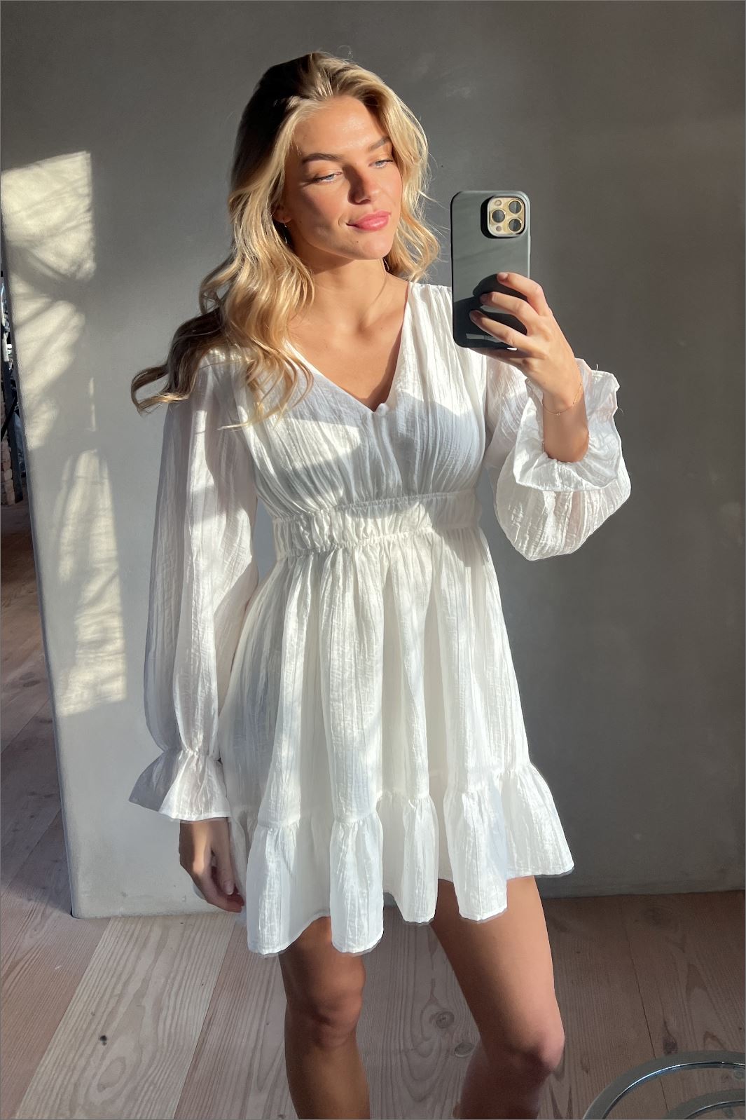 Neo Noir - Sima Solid Dress 164914 - 120 - White