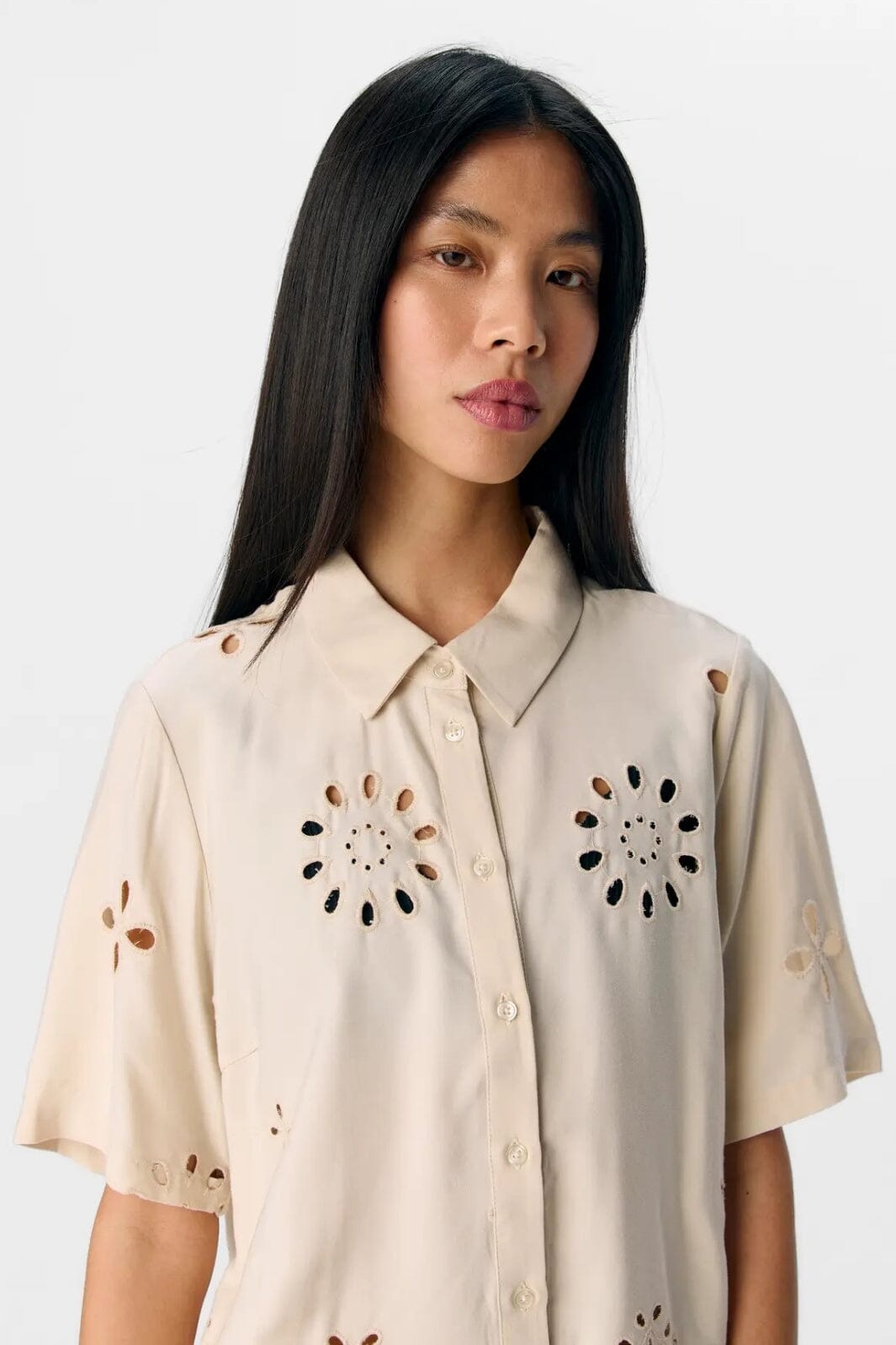 Forudbestilling - Object - Objnoelle Re S/S Shirt 138 - 4731870 Sandshell