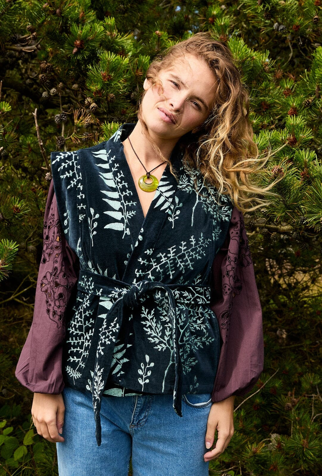 Forudbestilling - Sissel Edelbo - Elsa Vest SE 1385 - Black Iris Veste
