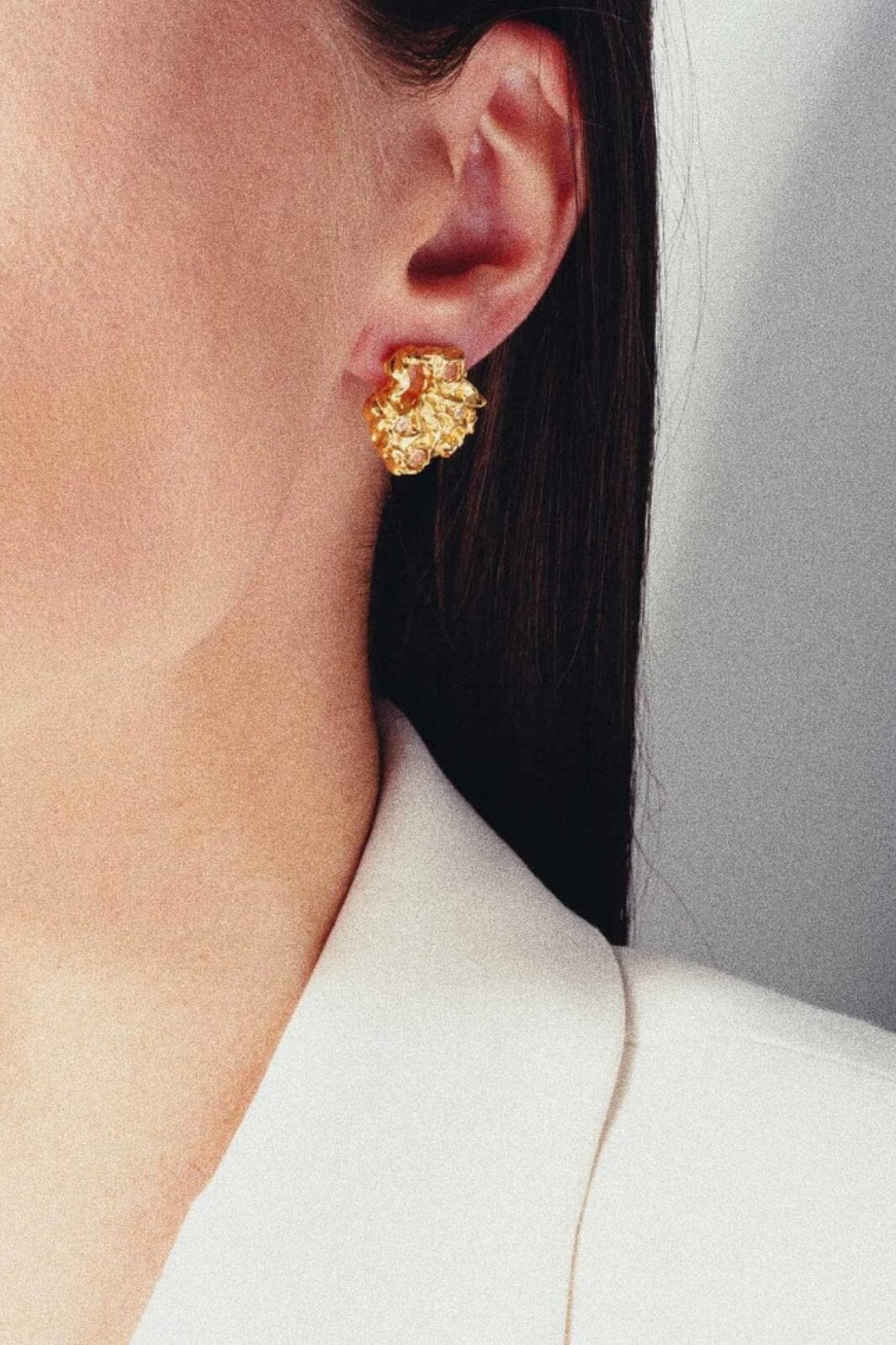 House Of Vincent - Mythical Fate Earrings - Gilded