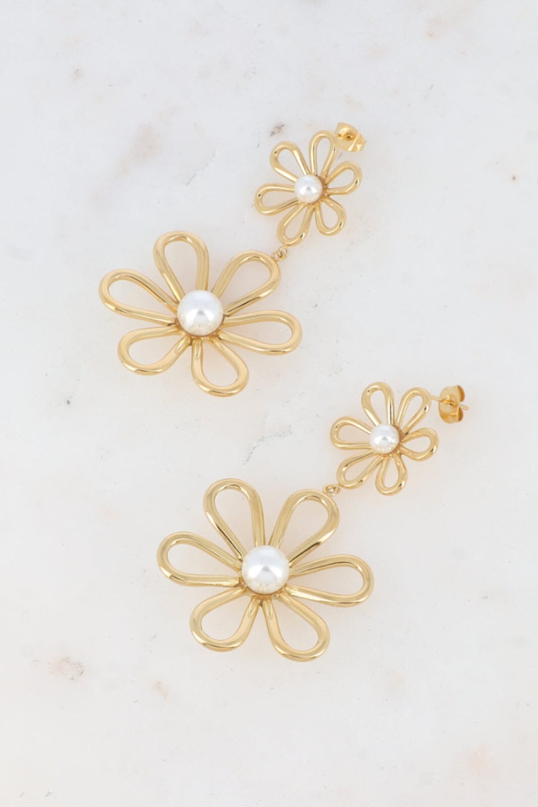 Mellow Moon - Dangling Earrings Bme19520980 - White