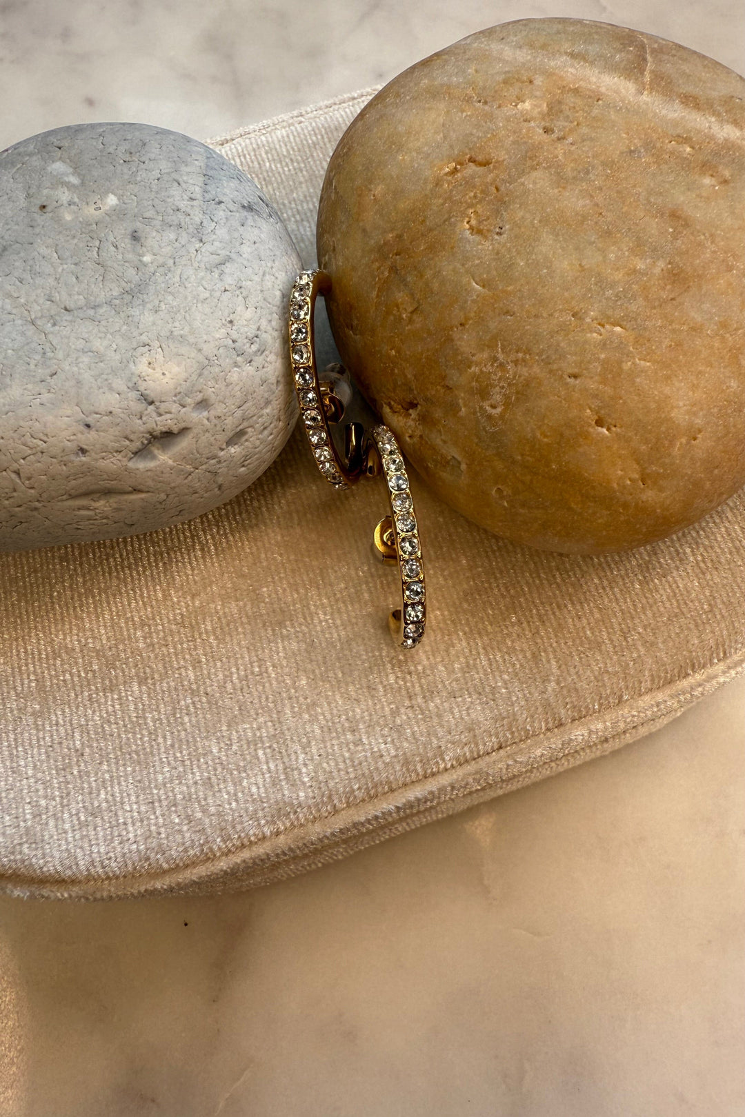 Mellow Moon - Saskia Earring - Golden Øreringe