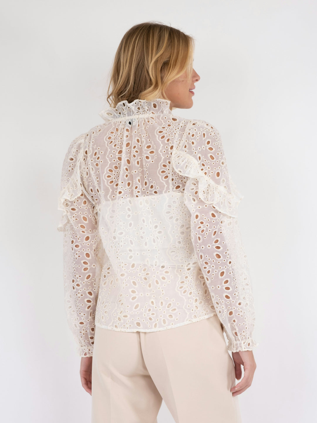 Neo Noir - Nadira Embroidery Blouse - Ivory