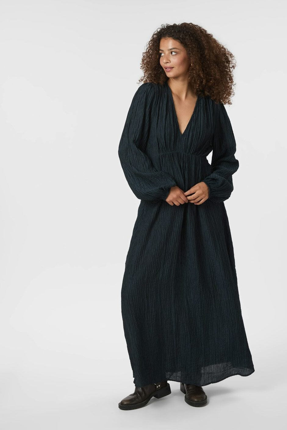 Neo Noir - Silfi Crepe Dress 166670 - 141 - Navy