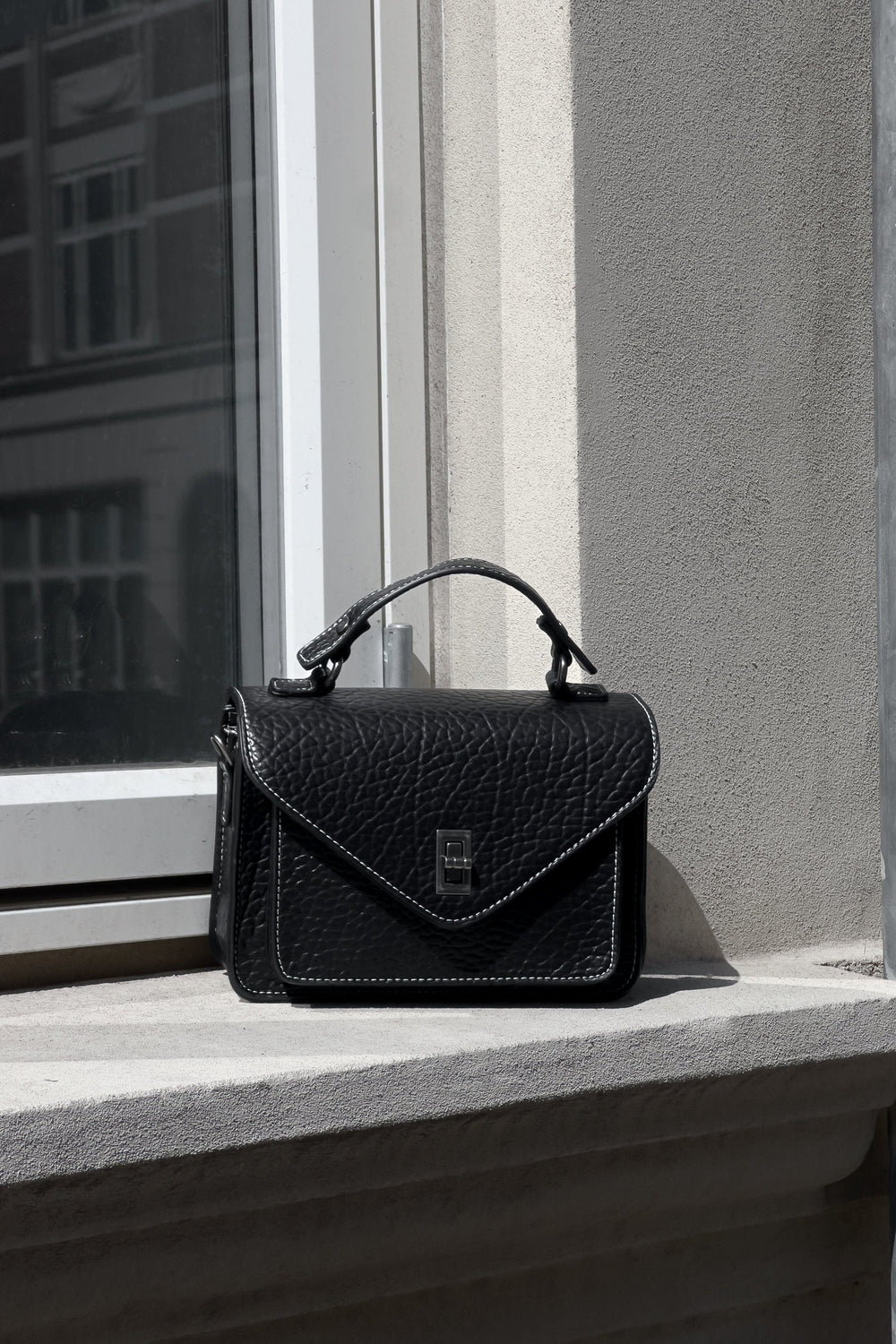 Noella - Leora Bag 13590001 - 004 - Black Tasker