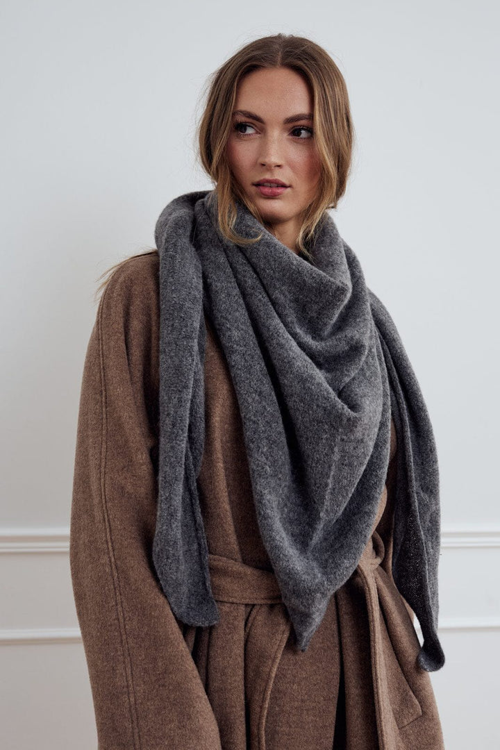 Noella - Loena Knit Scarf 13940001 - 019 - Dark Grey Melange