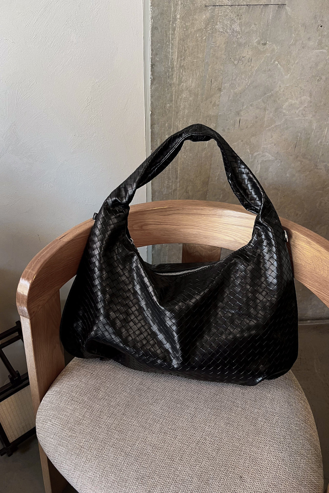 Noella - Peony Hobo Bag - 004 Black Tasker
