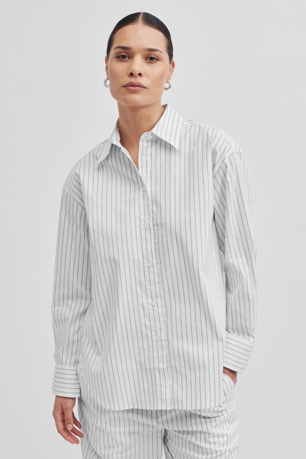 Second Female - Soalon Classic Shirt - 8001 Black Skjorter 