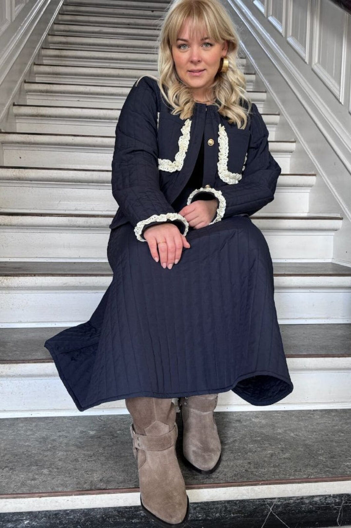 Stories From The Atelier By Copenhagen Shoes - Move Me Skirt - 0001 Black Nederdele