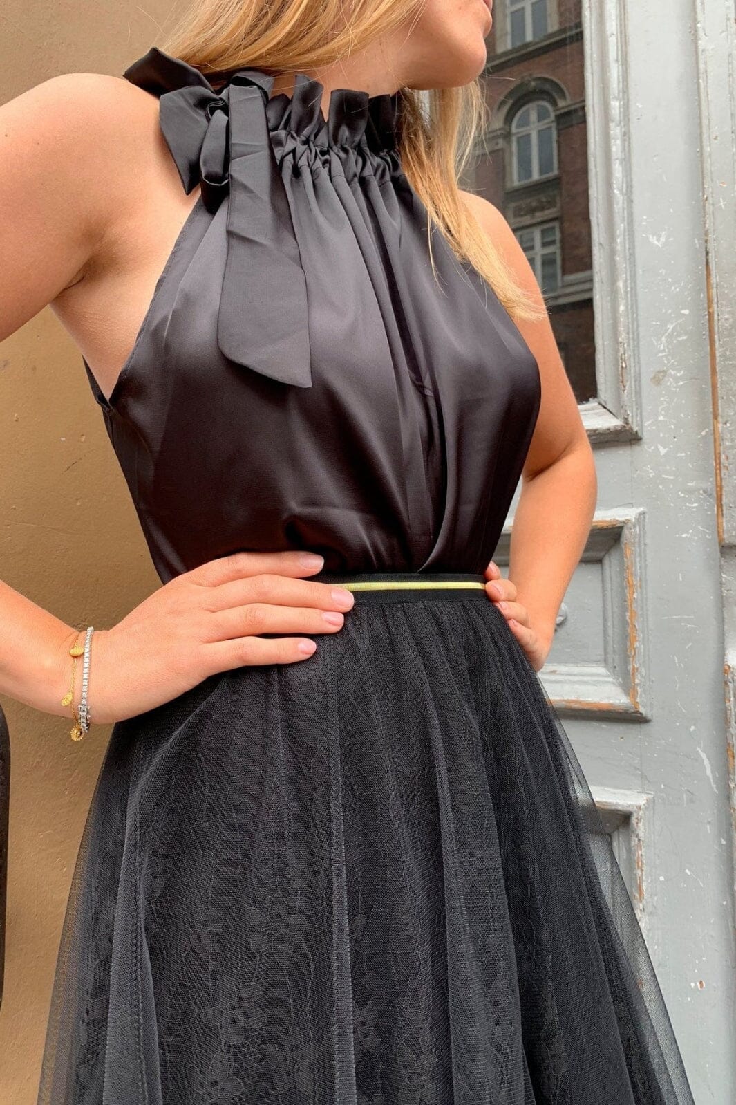 EMM Copenhagen - Elisabeth Top - Black Satin Toppe