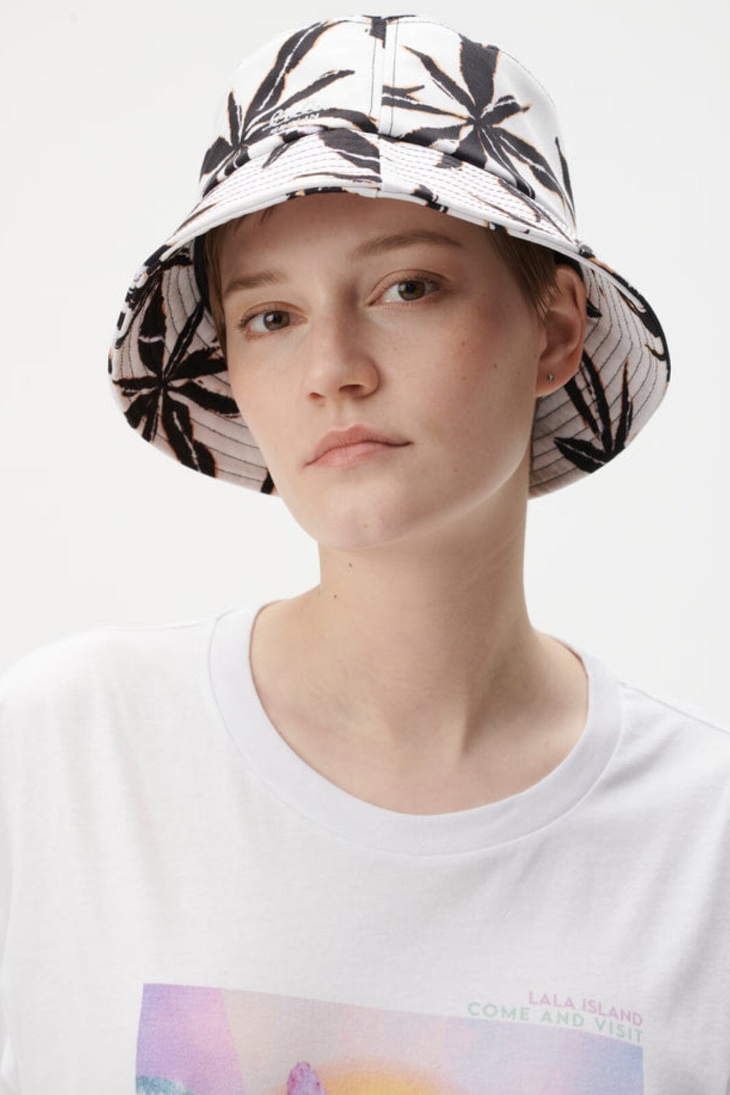 Lala Berlin - Bucket Hat Henni - Zebra Wave Flower Hatte 