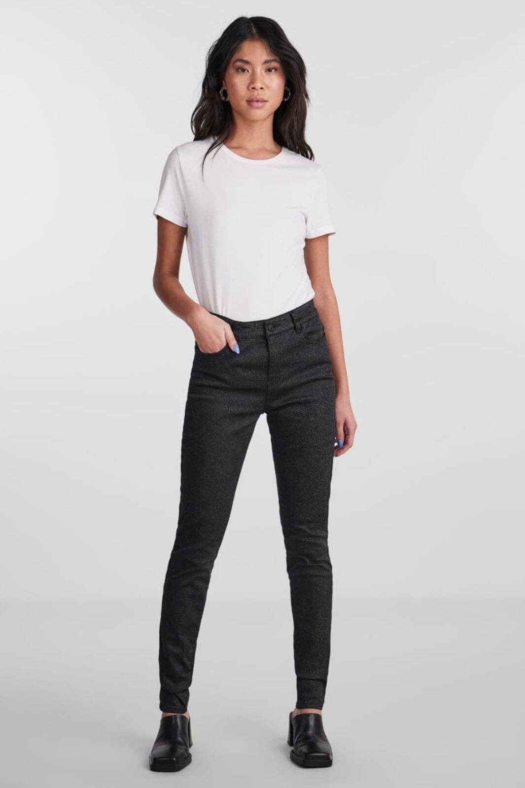 Sparkly black deals skinny jeans