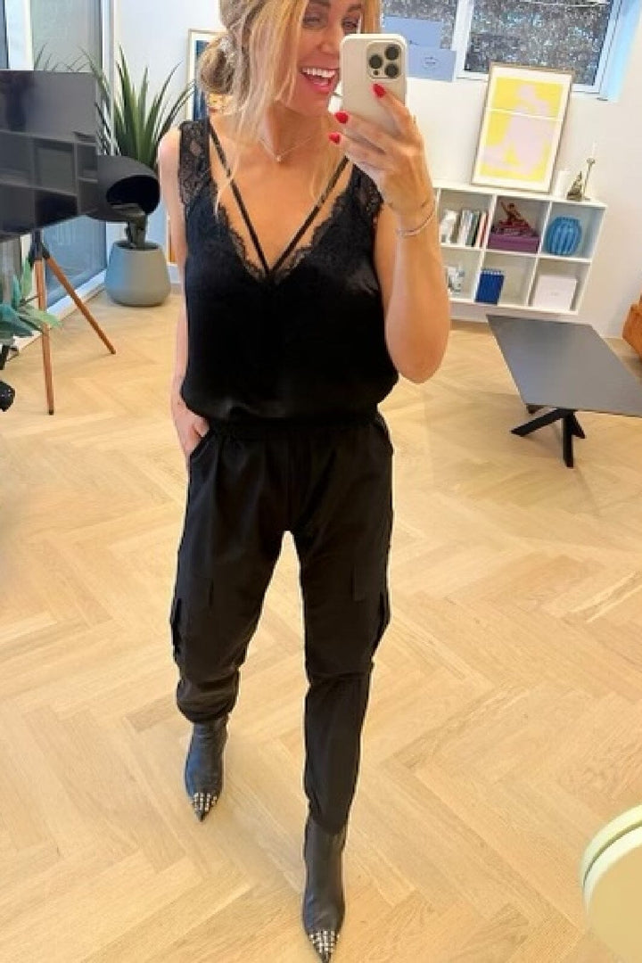 Valentin Studio - String Top - Black Toppe
