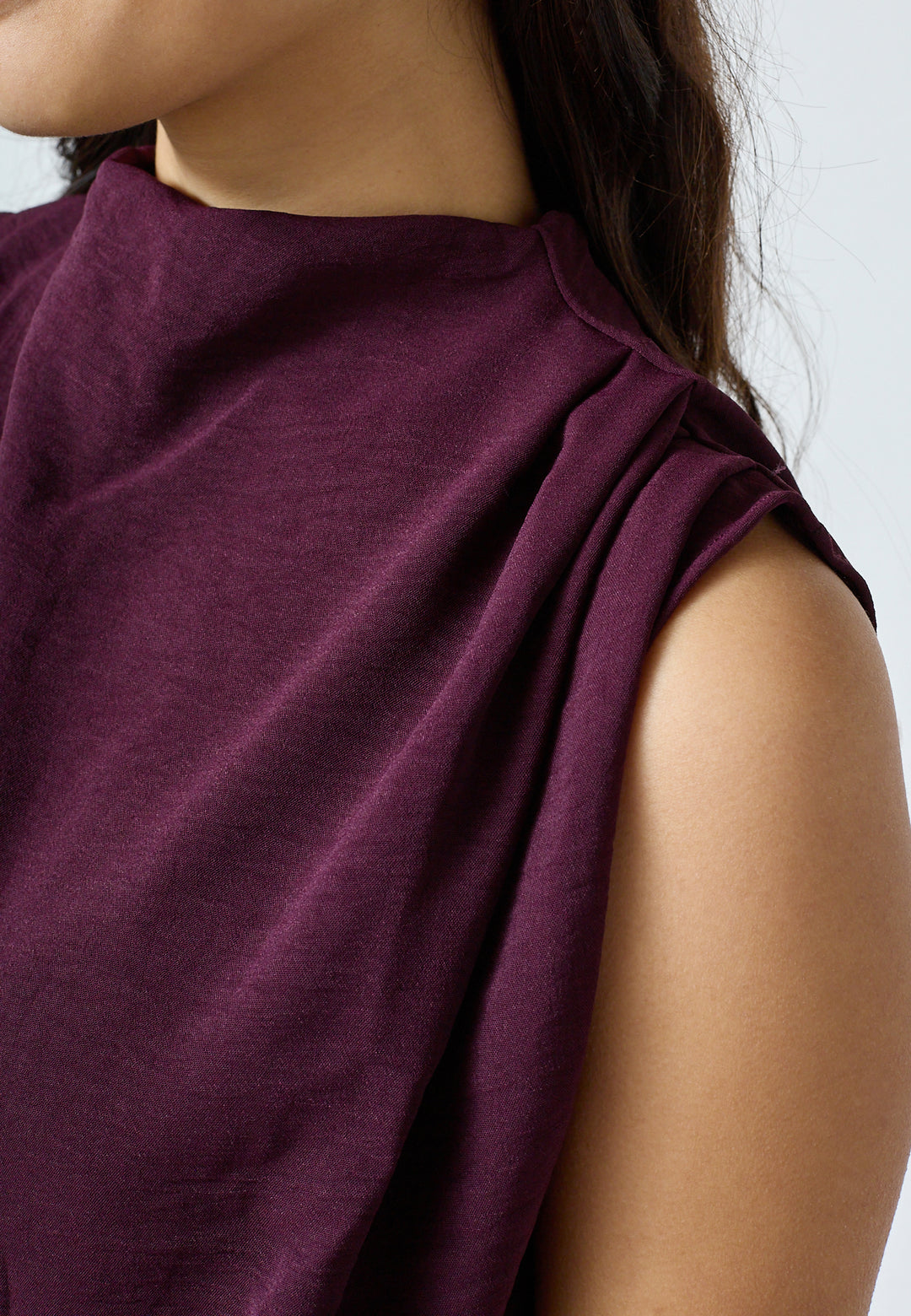 Sisters Point - Guto-Ju 17390 - 587 - Deep Bordeaux