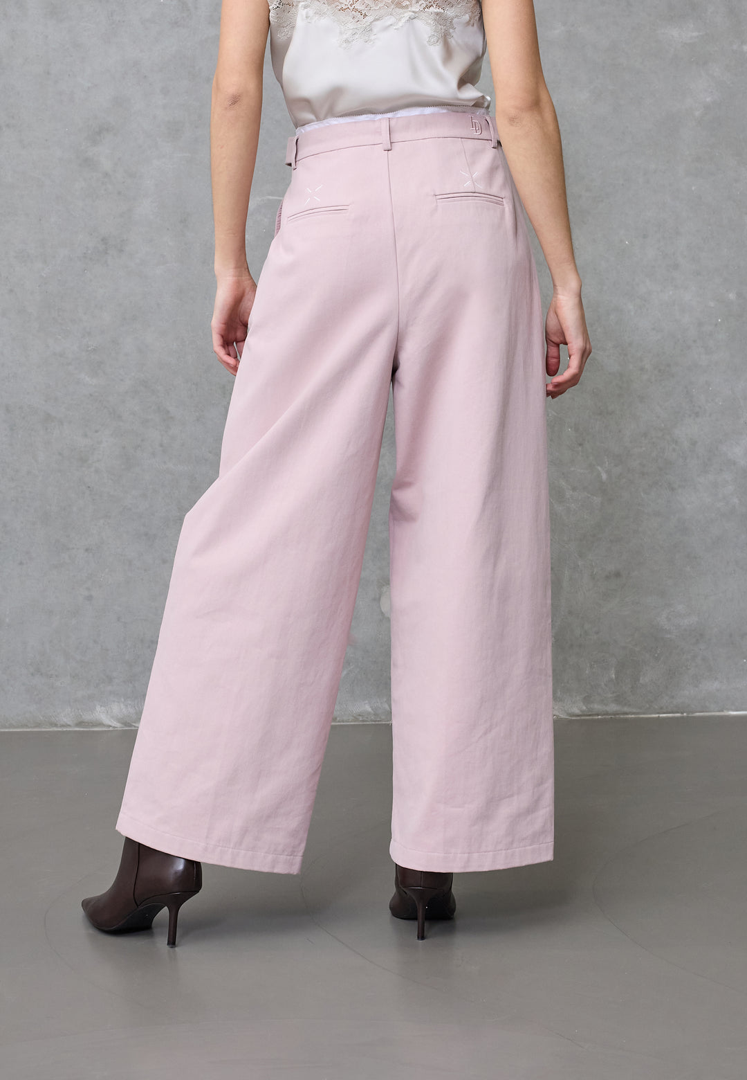 Love & Divine - Love1511 19697 - 513 - Mauve