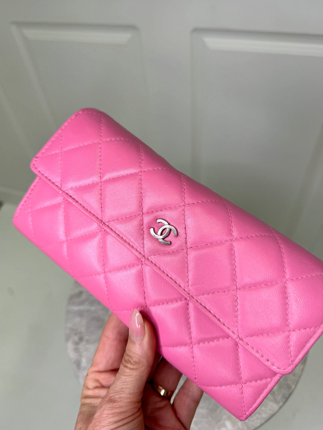 Preloved Vintageline X Molly&My  - Chanel Classic Flap Wallet 2  - Pink