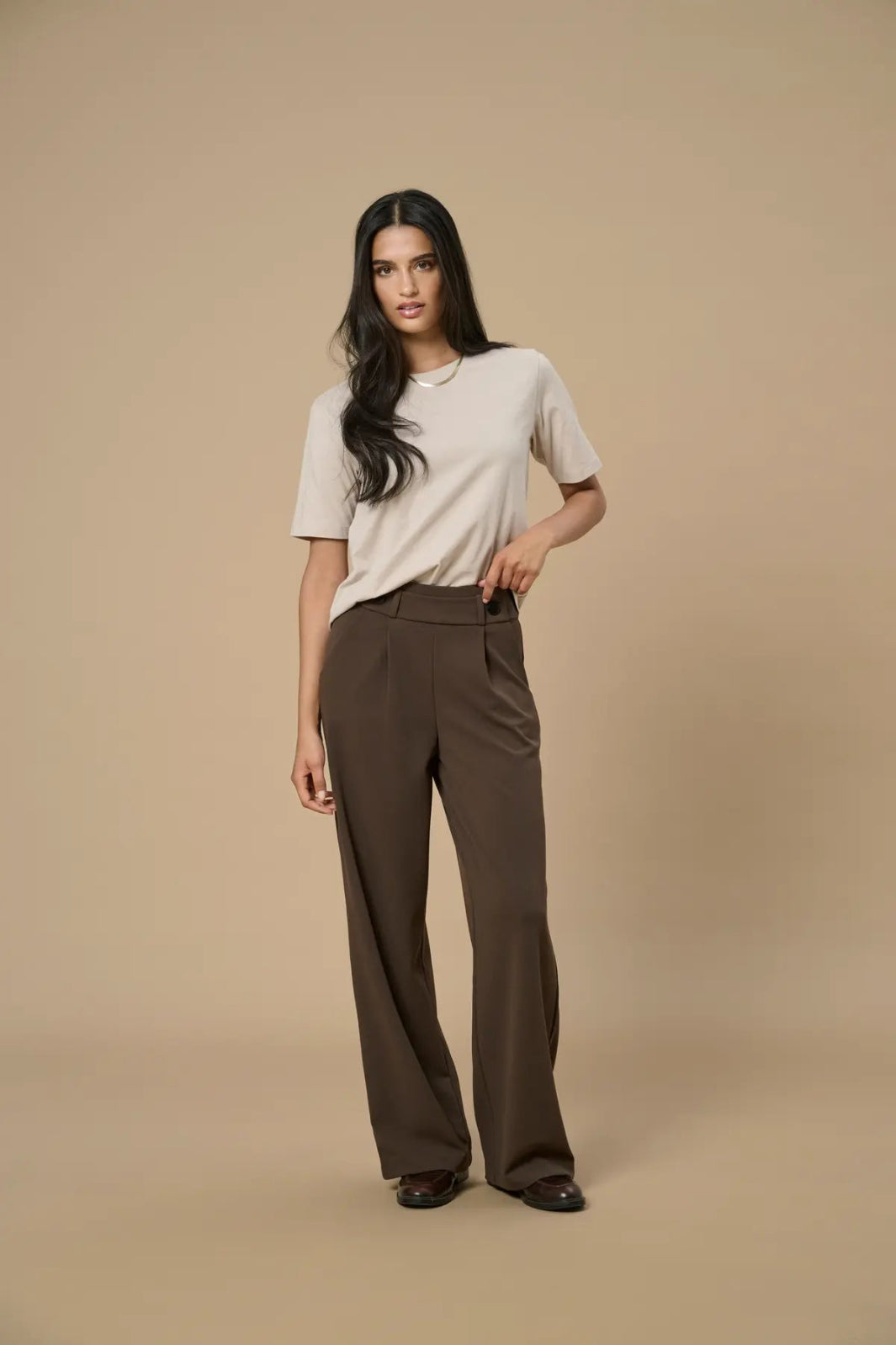 JDY - Jdygeggo Life New Long Pant - 4071962 Chocolate Brown Black Buttons