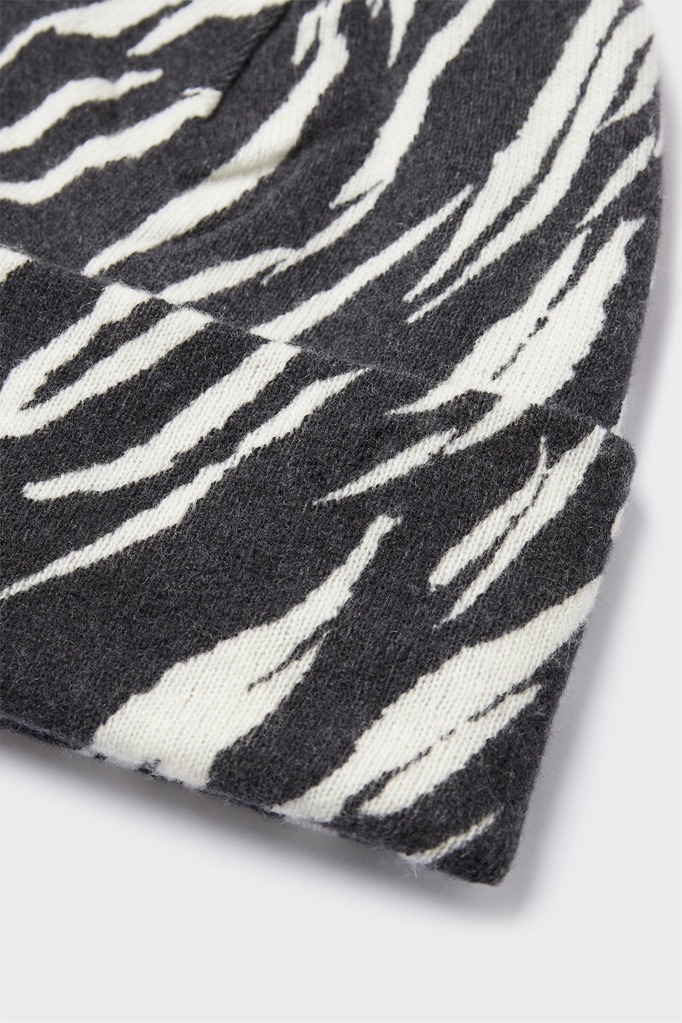 Lala Berlin - Lbbeanie Bina 10020106 - Black Tiger
