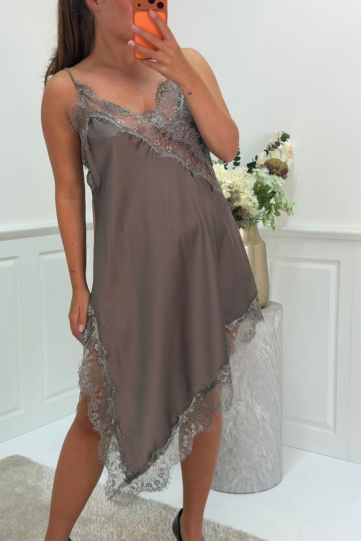 A-bee - Lenidress - Taupe Kjoler 