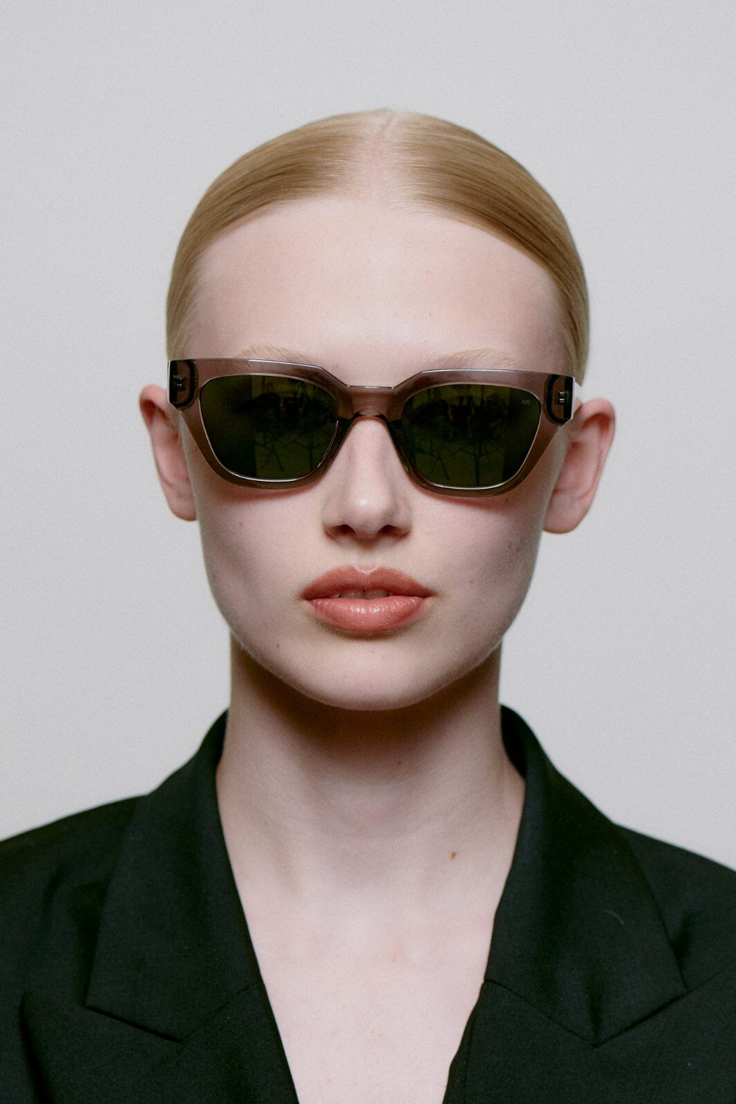 A. Kjærbede - Kaws - Grey Transparent Solbriller 