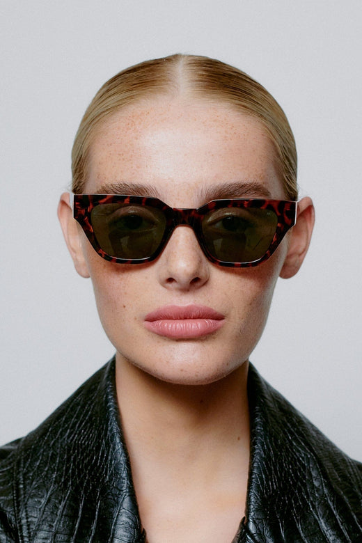 A. Kjærbede - Kaws KL2310 - Demi Tortoise Solbriller 