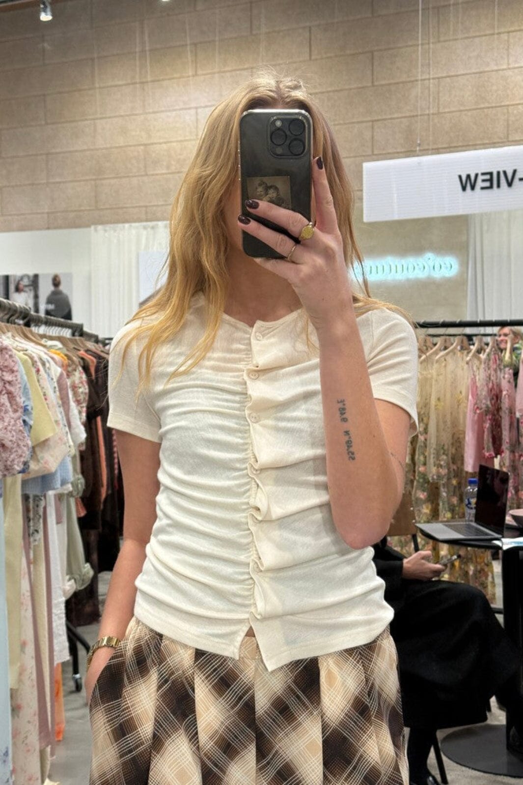 A-View - Alisia S/S AV6673 - 004 - Sand T-shirts 