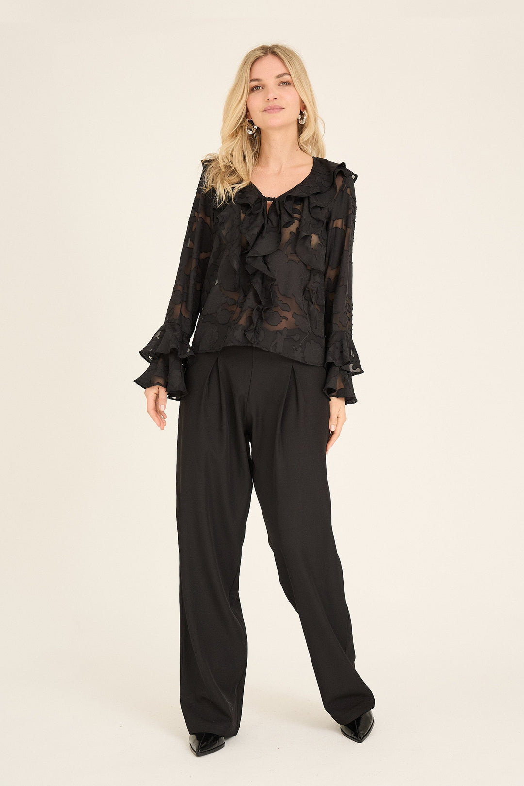 A-View - Floretta Blouse AV6090 - 999 - Black Bluser 