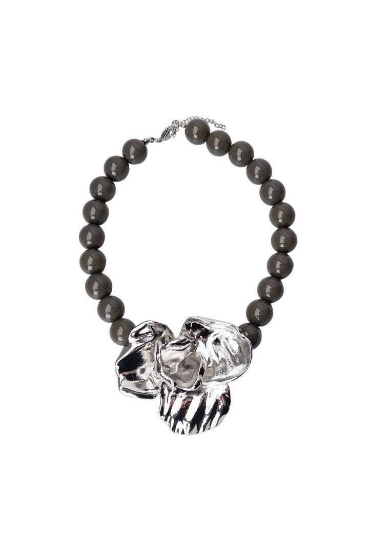 Black Colour - Bccastelli Flower Necklace 4519 - Asphalt / Silver Coloured