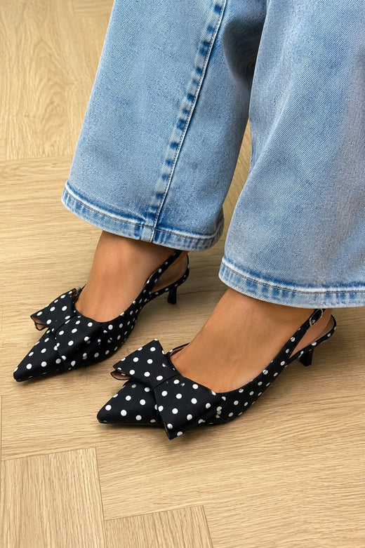 Bloom - Hydrangea Stiletto - Black Stiletter 