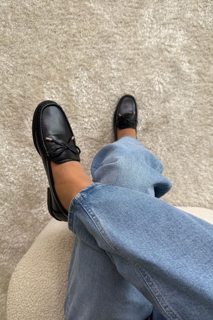 Bloom - Marigold - Black Loafers 