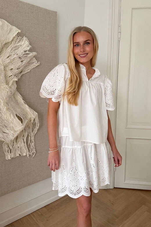 BYIC - Solveigic Shirt A25133 - White Embroidery