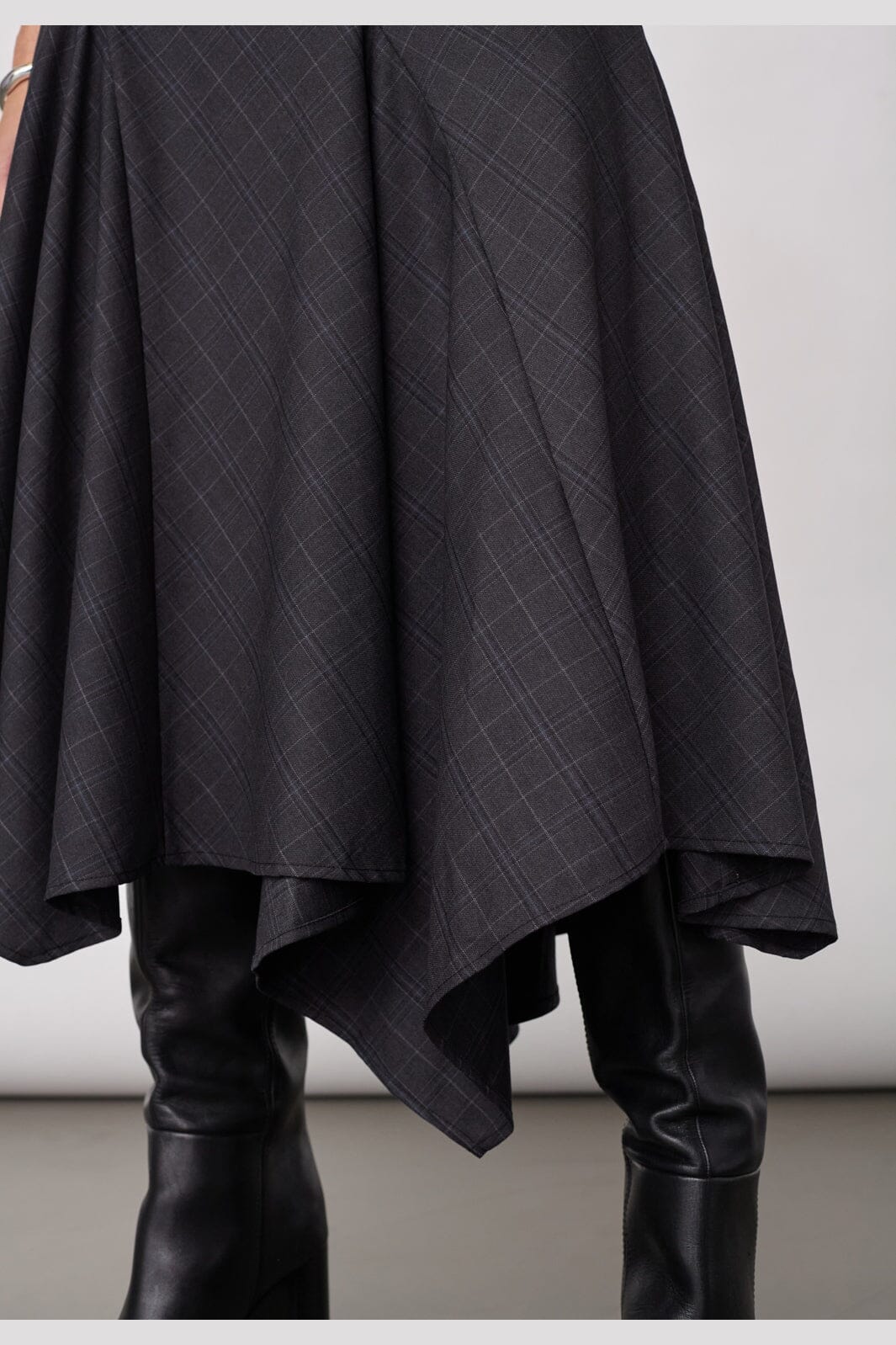 Co´Couture - Eloracc Check Asym Skirt 500309 - 65002 - Dark Grey