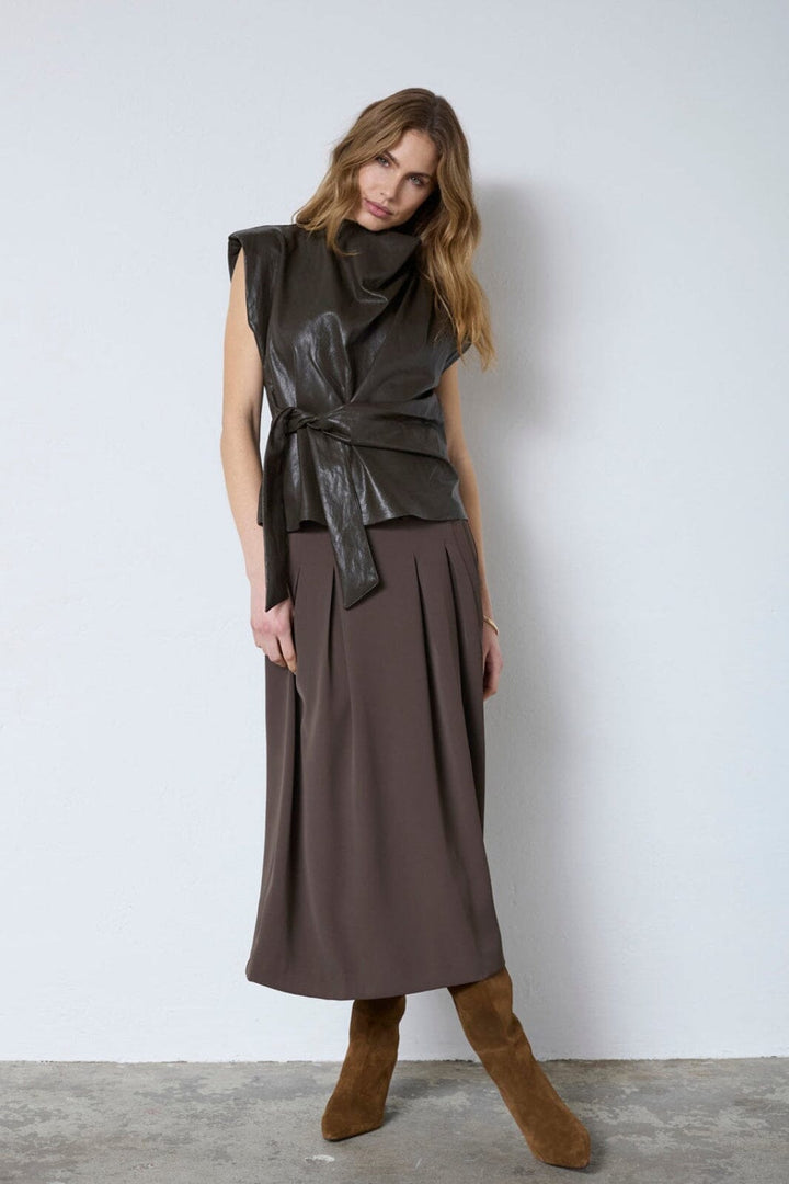 Co´Couture - Gittcc Pleat Top 35958 - 145 - Dark Brown