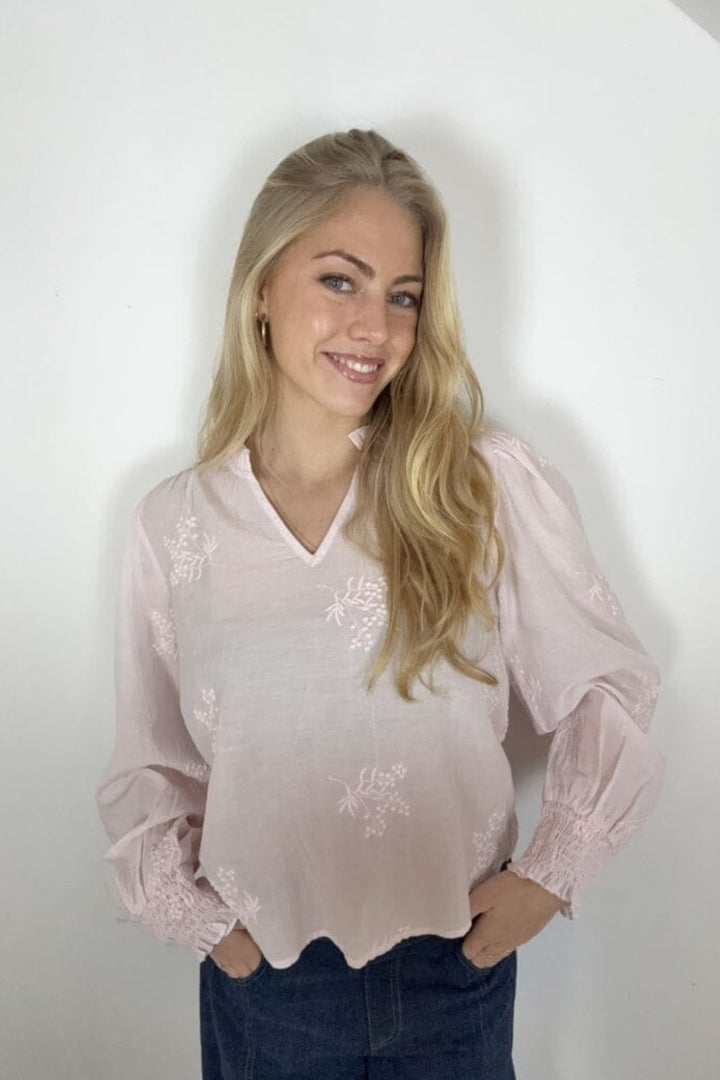 Continue - Emma 15147 - Rose