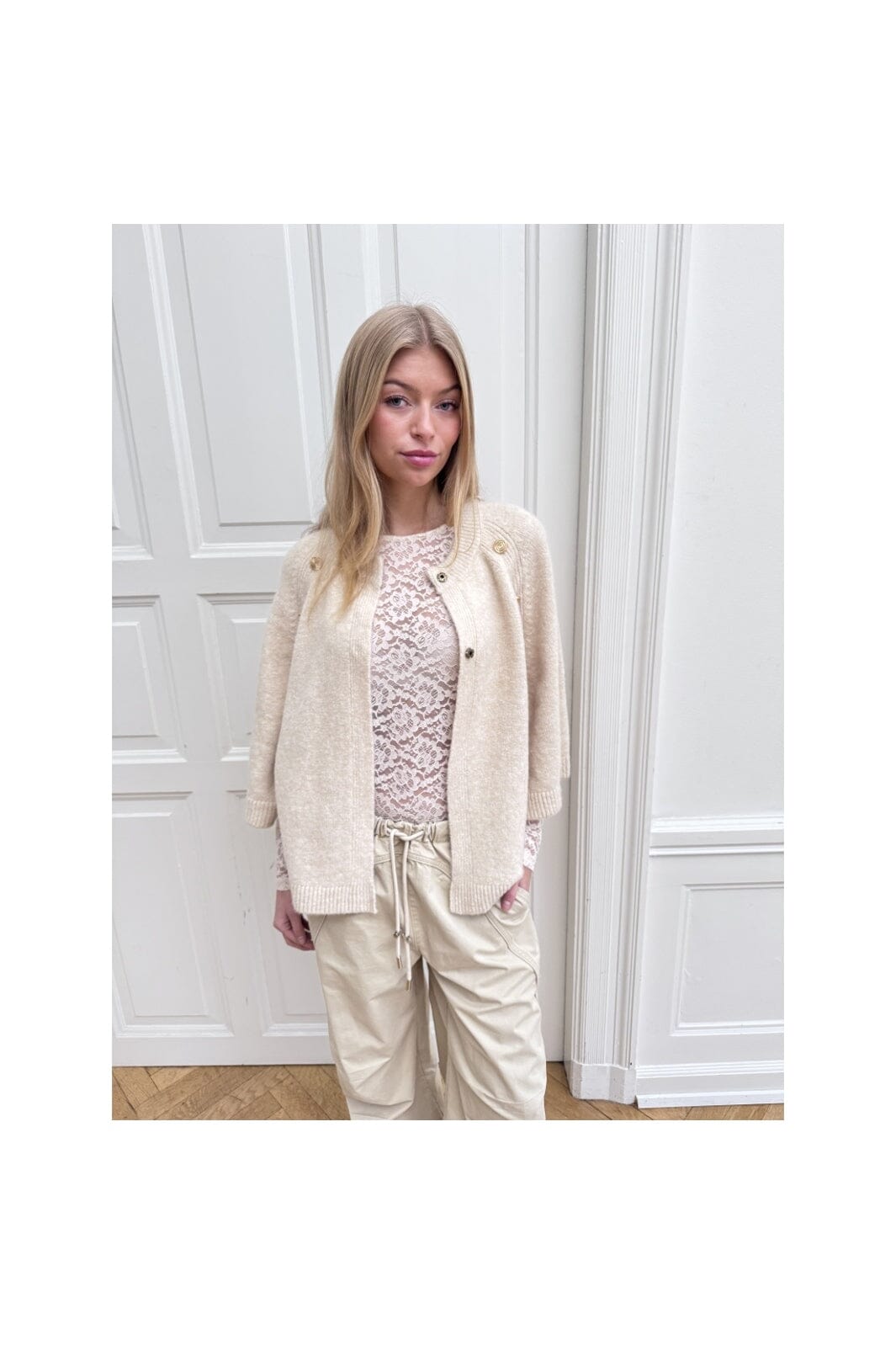 Continue - Louis Cape Stripe 15144 - Ecru Solid