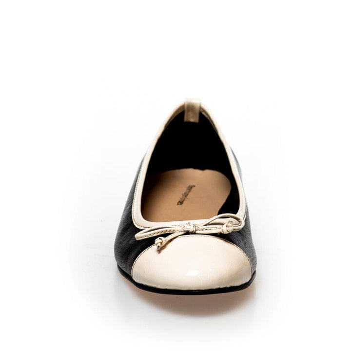Copenhagen Shoes - My Own Ballerinas - 500 Black/Cream Ballerinaer 