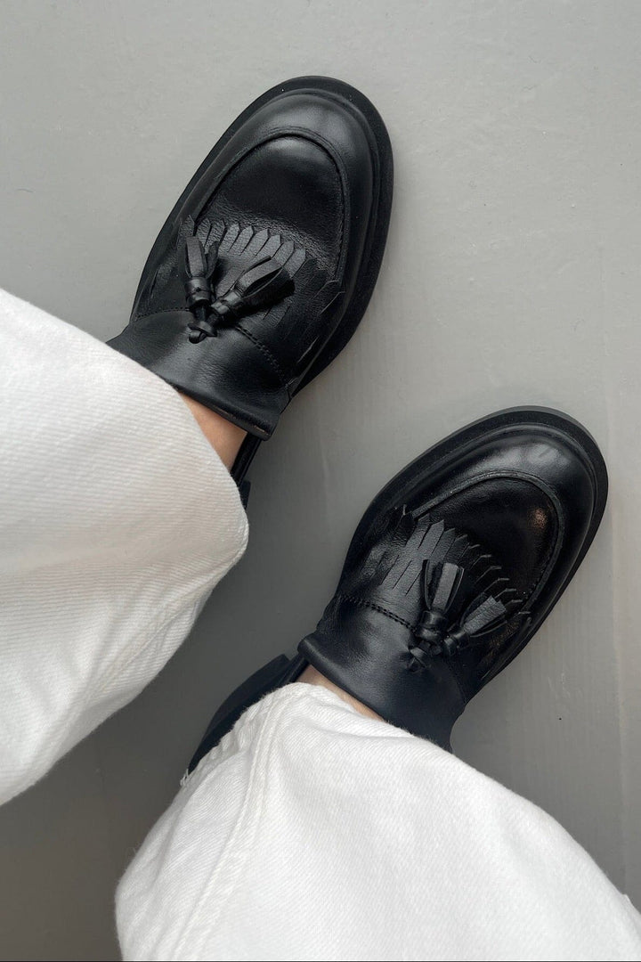 Copenhagen Shoes - Power Walk Shoe CS8681 - 0001 - Black Loafers 