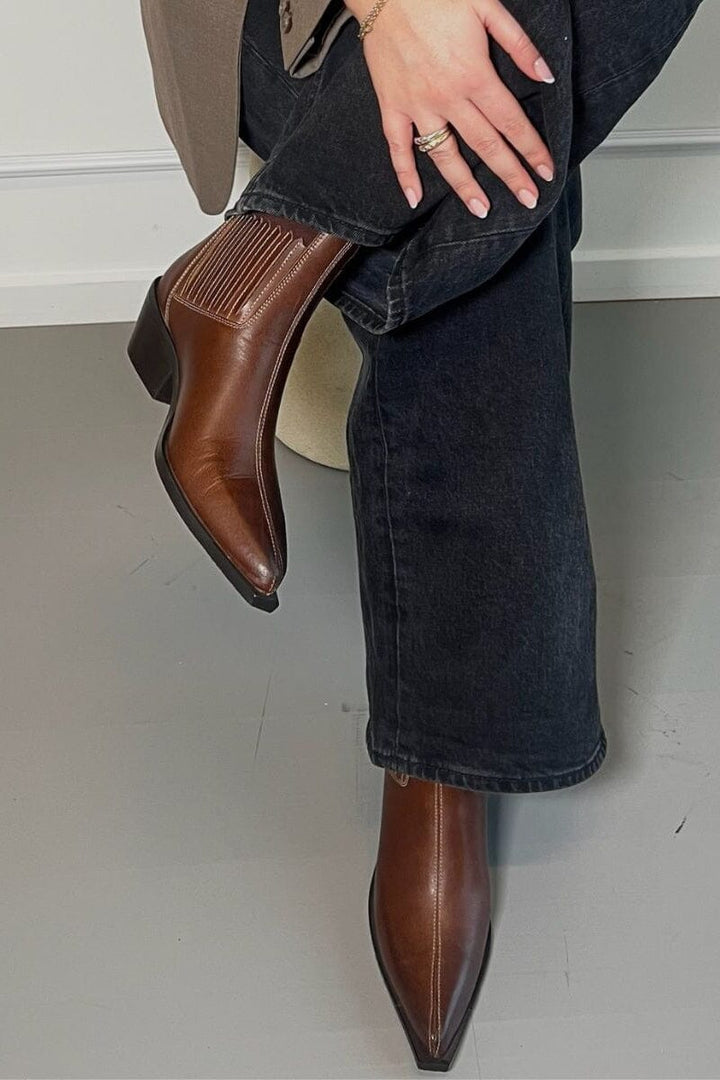 Copenhagen Shoes - The Walking Boot L Cs9041 - 0242 - Dark Cognac Støvler 