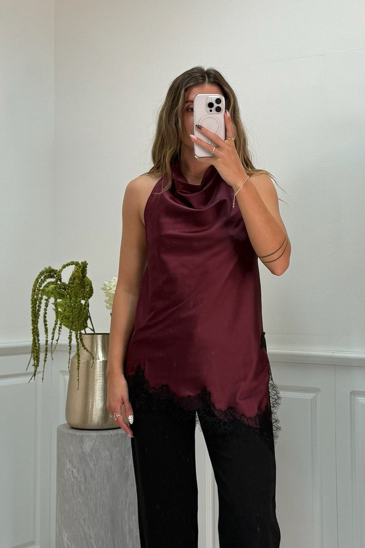 Dear Molly - Halterneck Lace - Bordeaux Toppe 