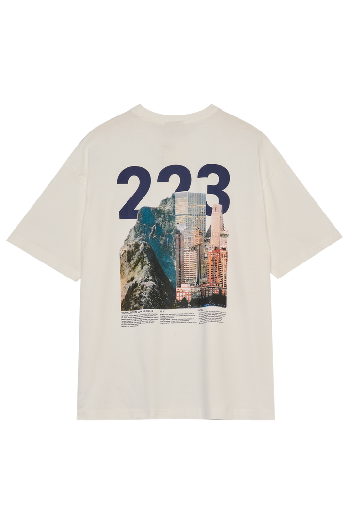 Halo - Graphic Boxy T-Shirt 230418 - 9472 - Marshmallow/Astral Aura